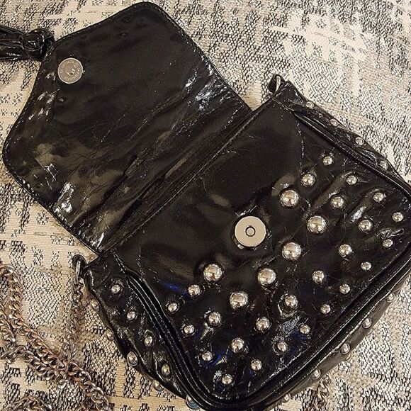 SR Squared Sondra Roberts Silver Studded Black Shiny Shoulder Bag with Tassel - Picture 4 of 9
